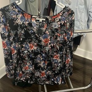 Floral Keyhole American Eagle Blouse